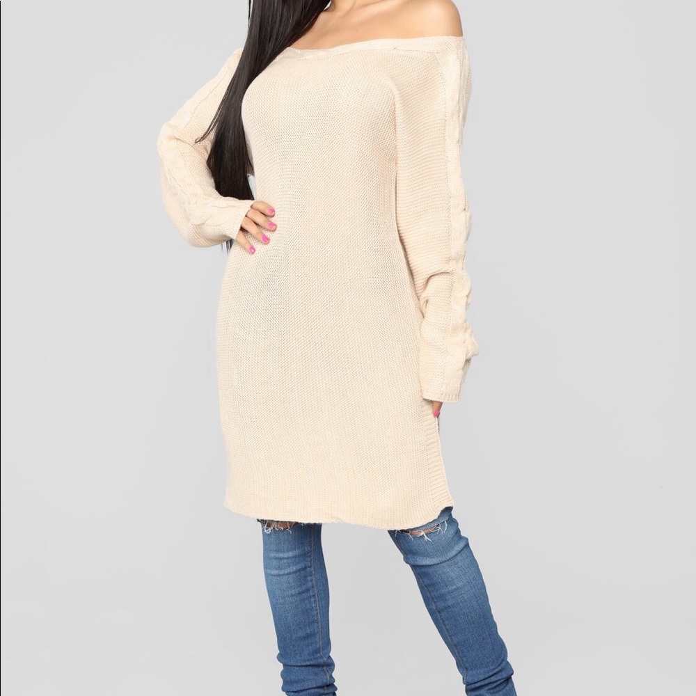 Can’t Forget Me Sweater- Nude S/M Fashionova